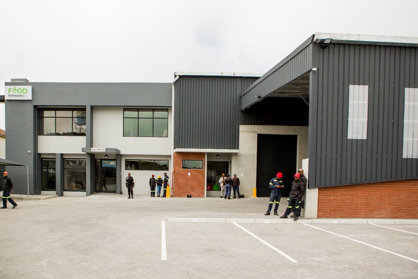 You are currently viewing <strong>FoodForward SA Intensifies Food Security Efforts with New fit-for-purpose WC facility</strong>