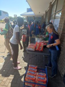 Read more about the article Restoring Dignity and Promoting Healthy Nutrition: FoodForward SA and Lewe in Liefde Join Forces