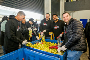 Read more about the article Inviting all Corporates: Celebrating Global Volunteer Month at FoodForward SA