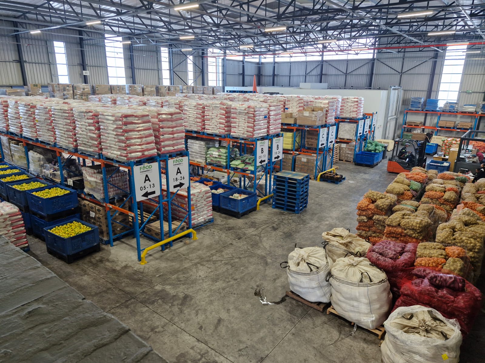 Read more about the article FoodForward SA Advocacy Secures Landmark Food Donation Standard for South Africa